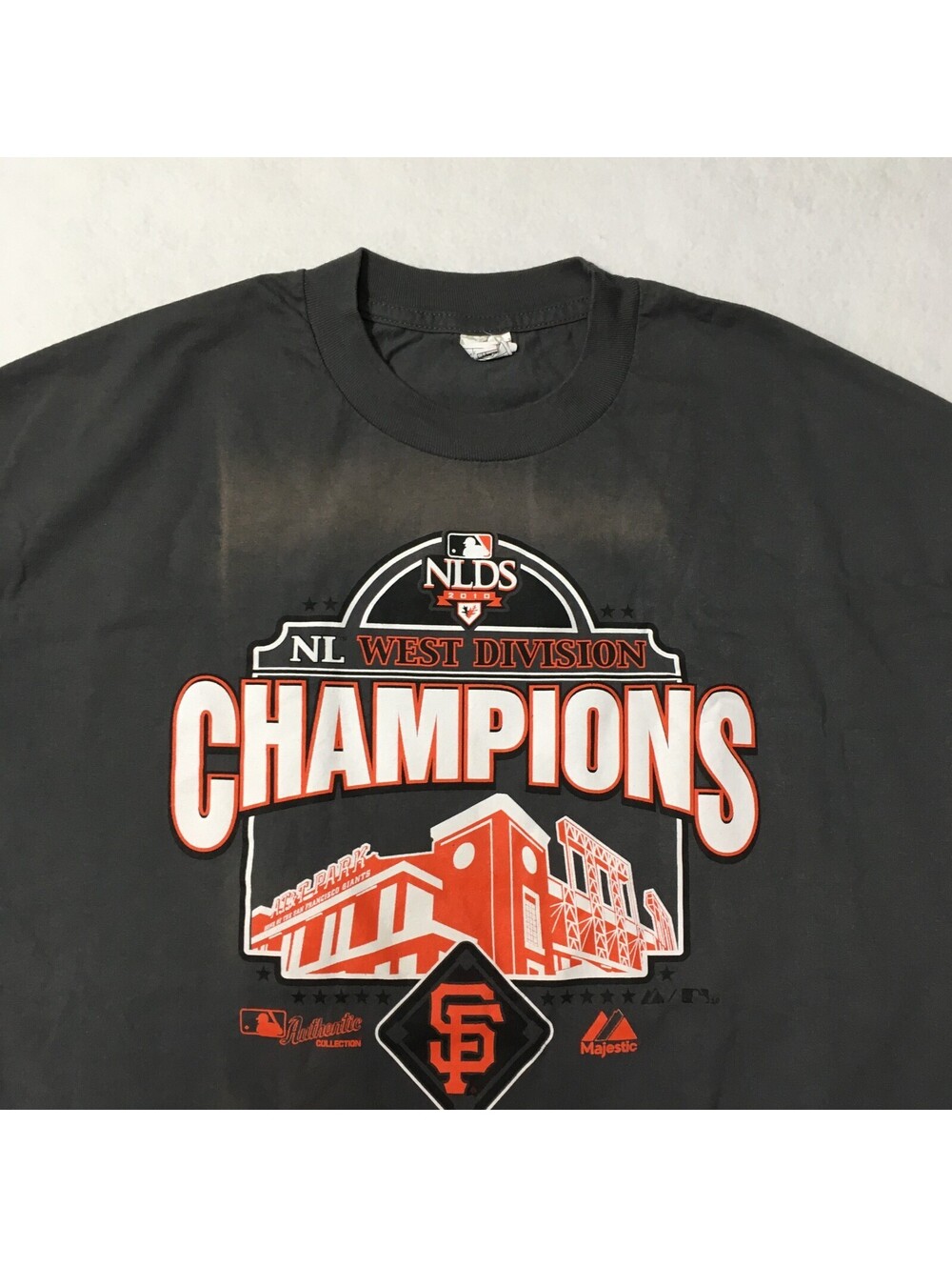 T-Shirt Men Medium Black SF Giants 2010 NL WEST CHAMPIONS XL